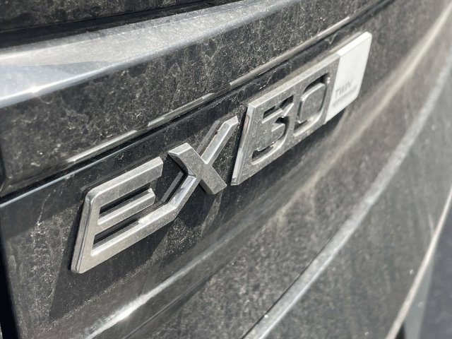 New 2026 Volvo EX30 Plus w/ Climate Package AWD/4WD image 8
