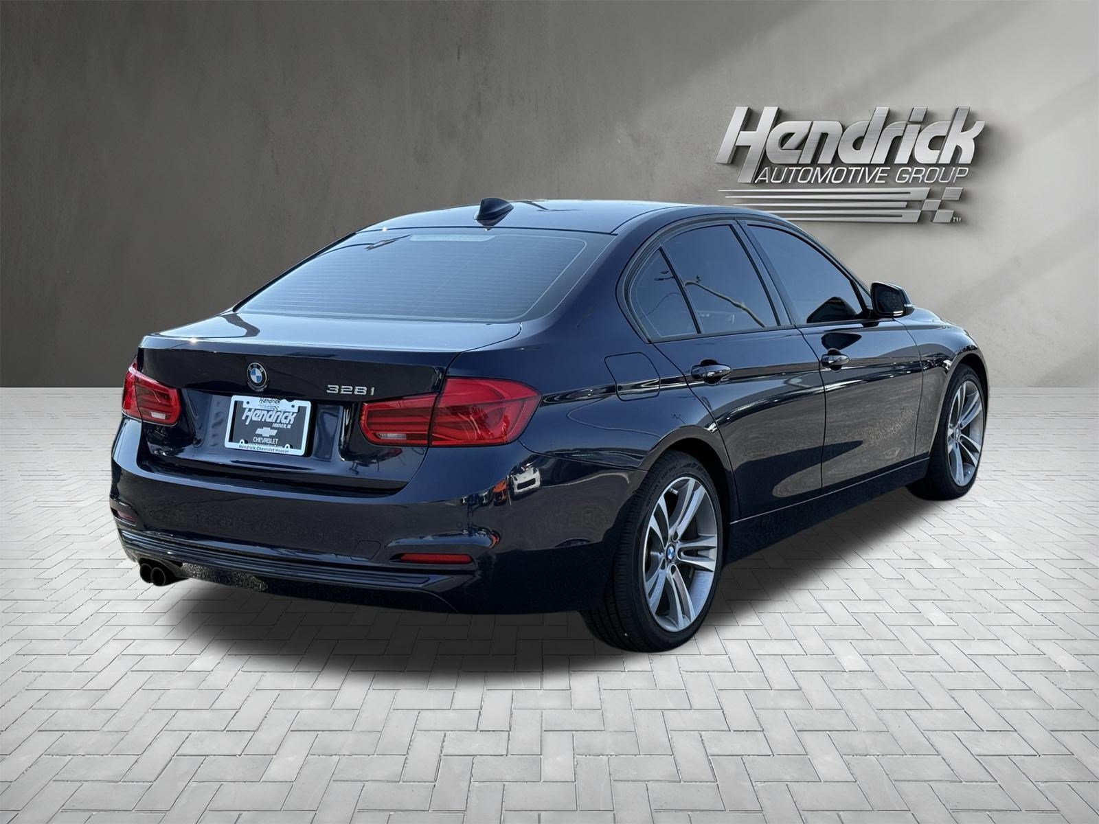 Used 2016 BMW 328i Sedan RWD image 10