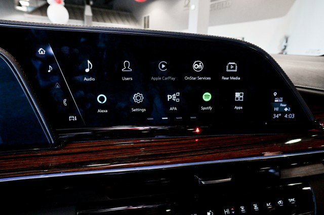 Used 2023 Cadillac Escalade ESV Premium Luxury image 37