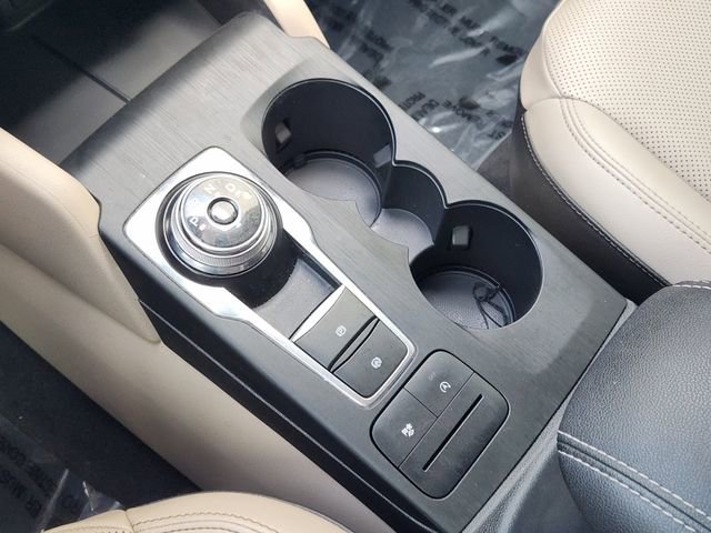 Used 2020 Ford Escape SEL FWD image 22