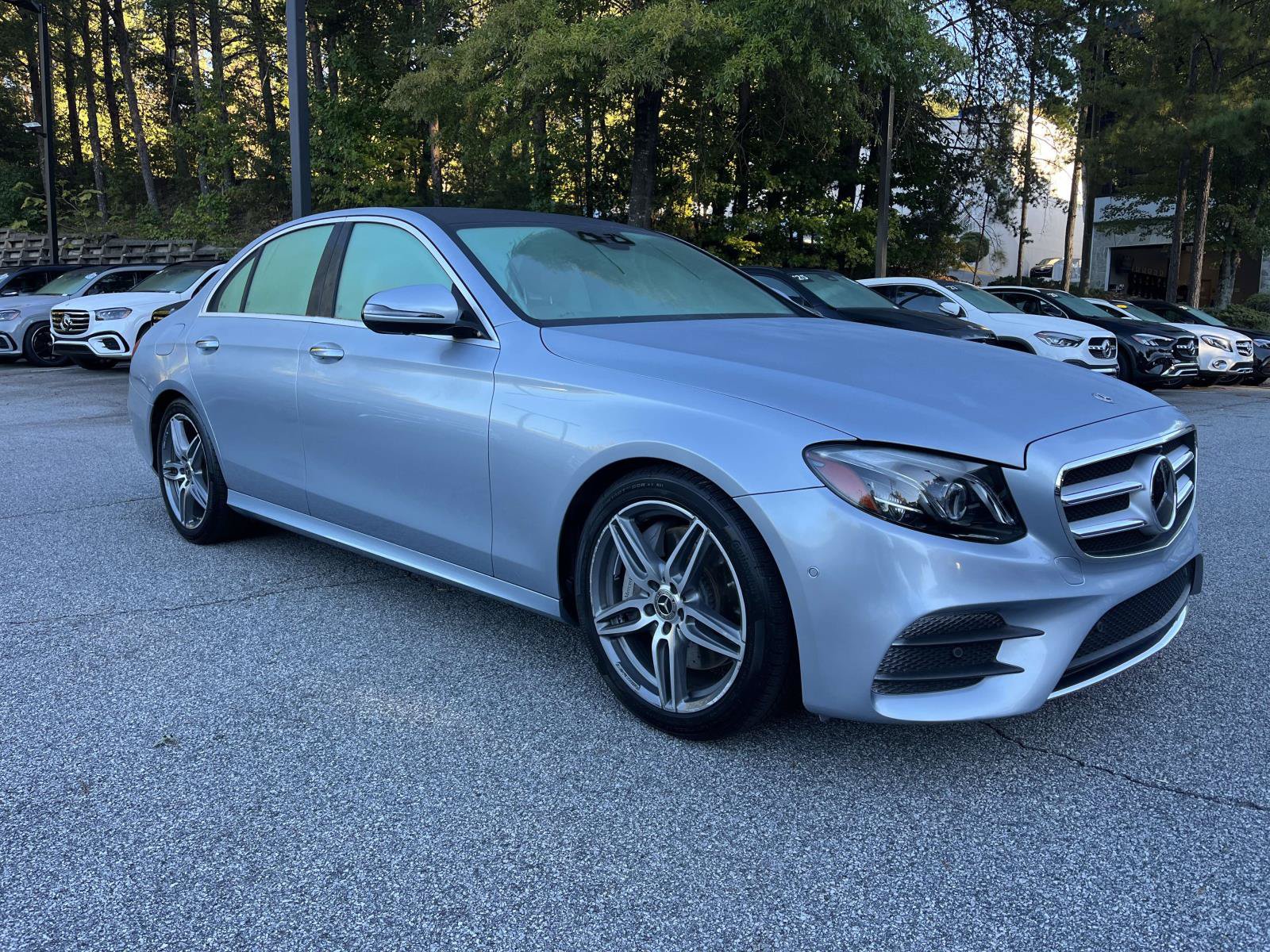 Used 2018 Mercedes-Benz E 300 image 4