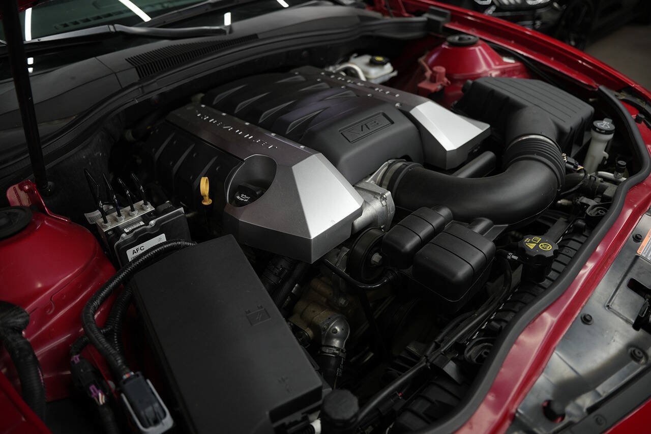 Used 2010 Chevrolet Camaro SS w/ RS Package RWD image 16