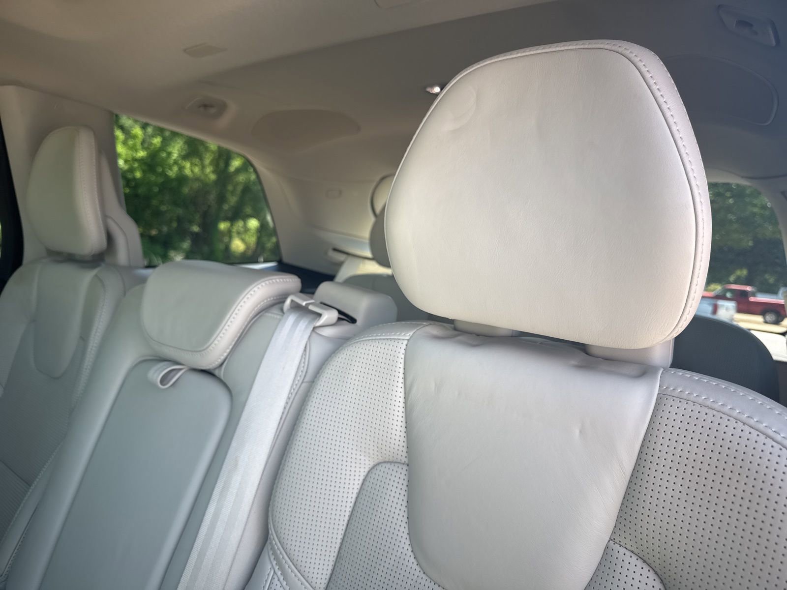 Used 2016 Volvo XC90 T6 Inscription w/ Vision Package AWD/4WD image 19