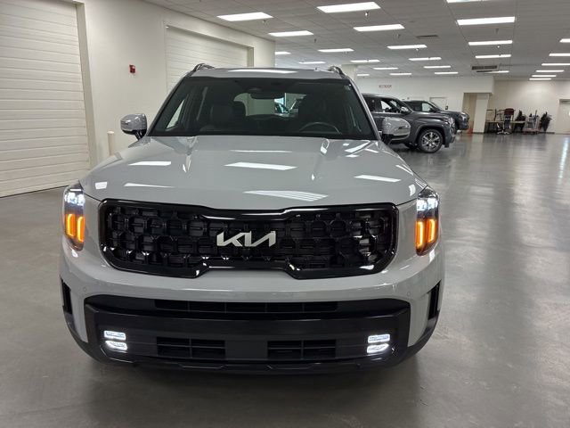 Used 2024 Kia Telluride SX X-Line AWD/4WD image 2