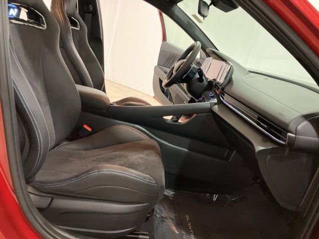 Used 2024 Hyundai Elantra N image 24