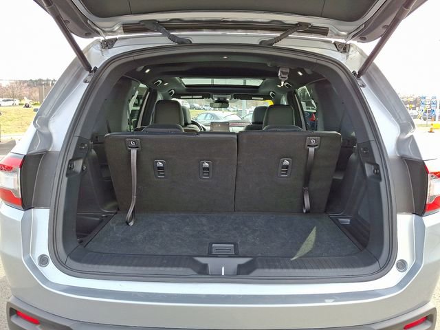 Certified 2025 Honda Pilot TrailSport image 31