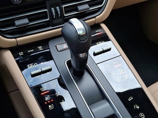 New 2026 Porsche Macan S image 18