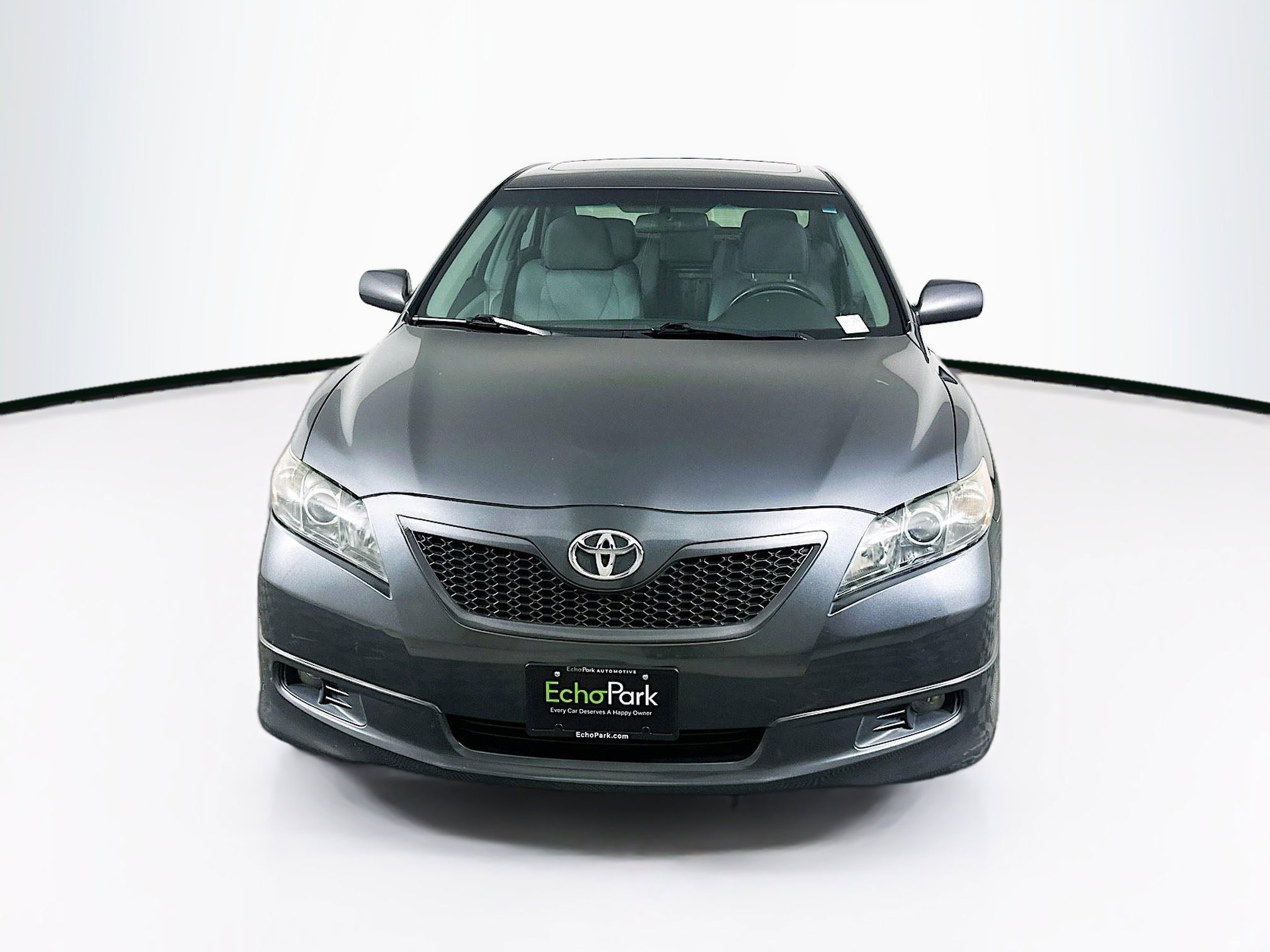Used 2009 Toyota Camry SE image 2