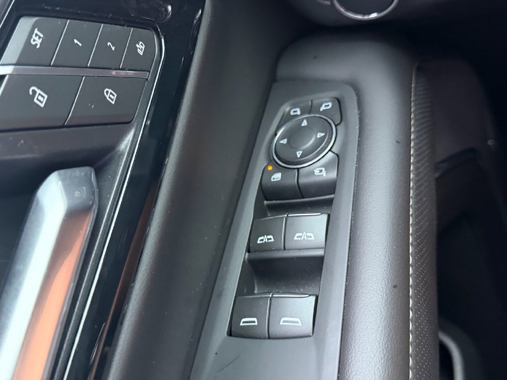 Used 2025 Chevrolet Tahoe Premier RWD image 33