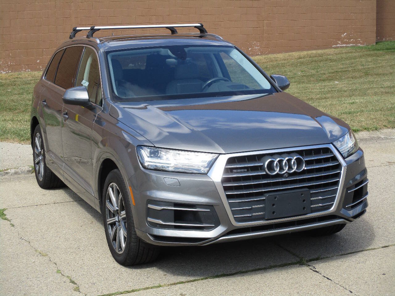 Used 2017 Audi Q7 3.0T Prestige AWD/4WD image 54