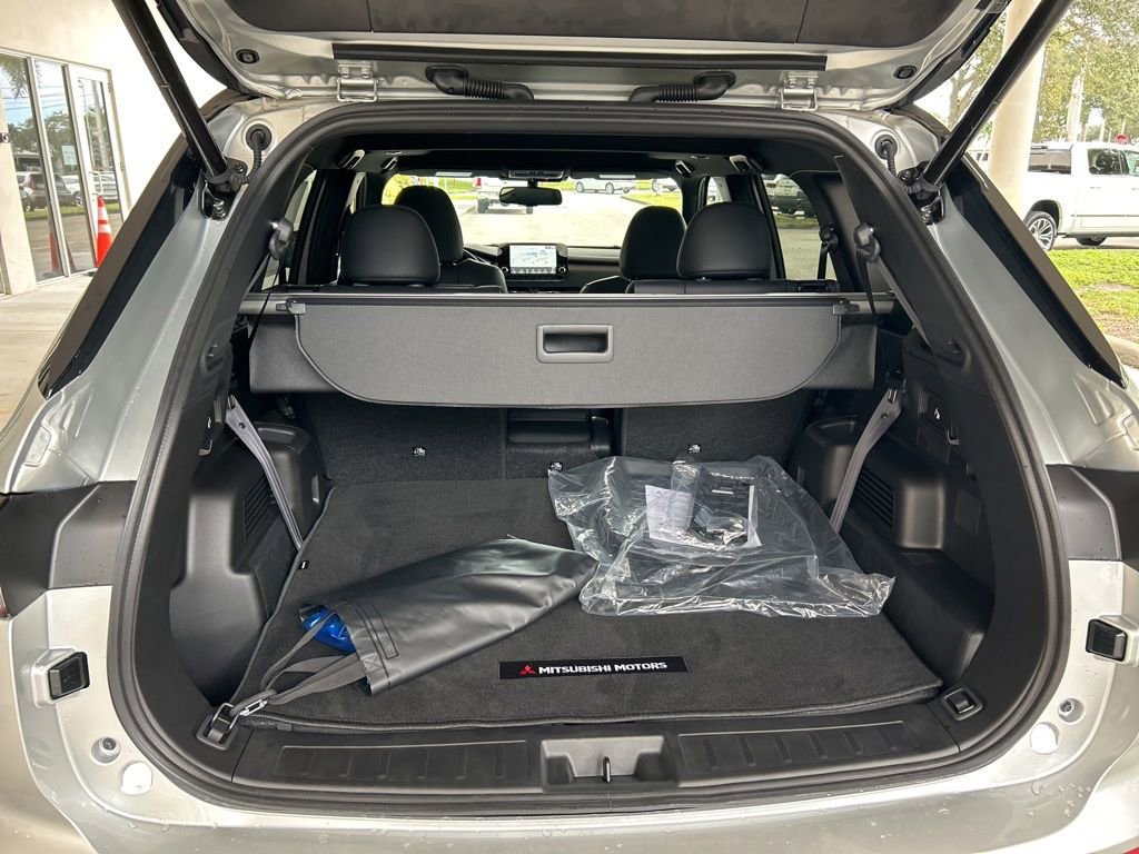 New 2025 Mitsubishi Outlander SEL Black Edition image 38