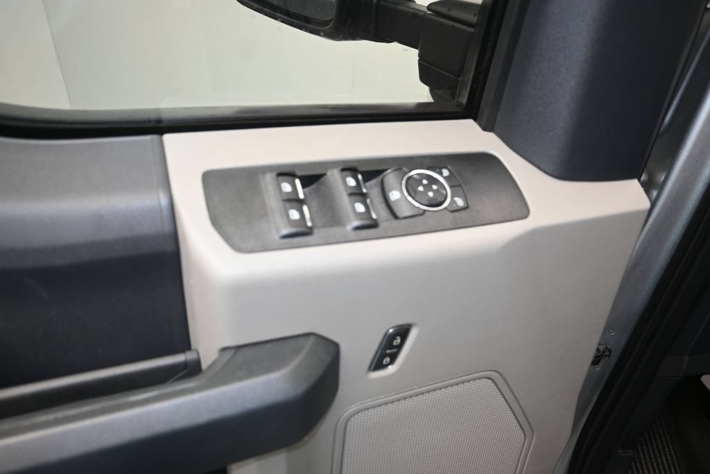 Used 2022 Ford F250 XL w/ STX Appearance Package AWD/4WD image 11