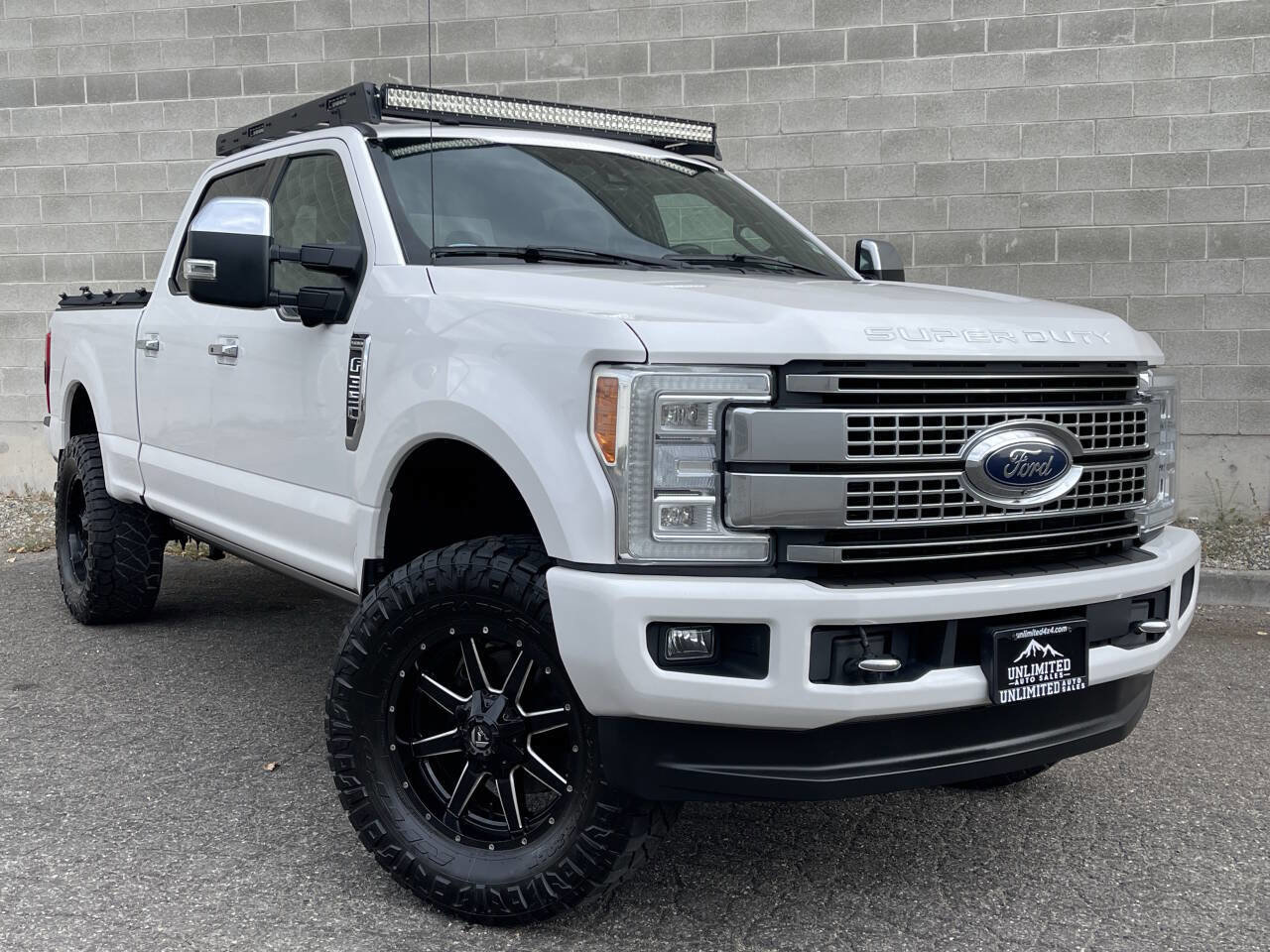 Used 2017 Ford F350 Platinum w/ Platinum Ultimate Package