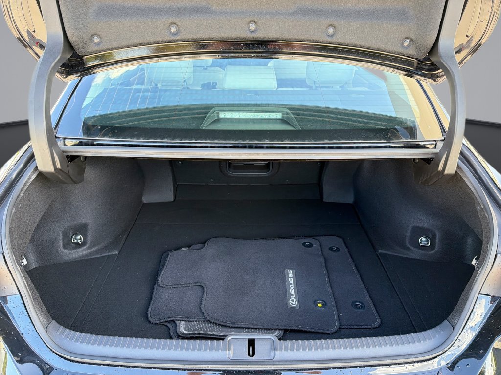 Certified 2024 Lexus ES 350 w/ Premium Package FWD image 13