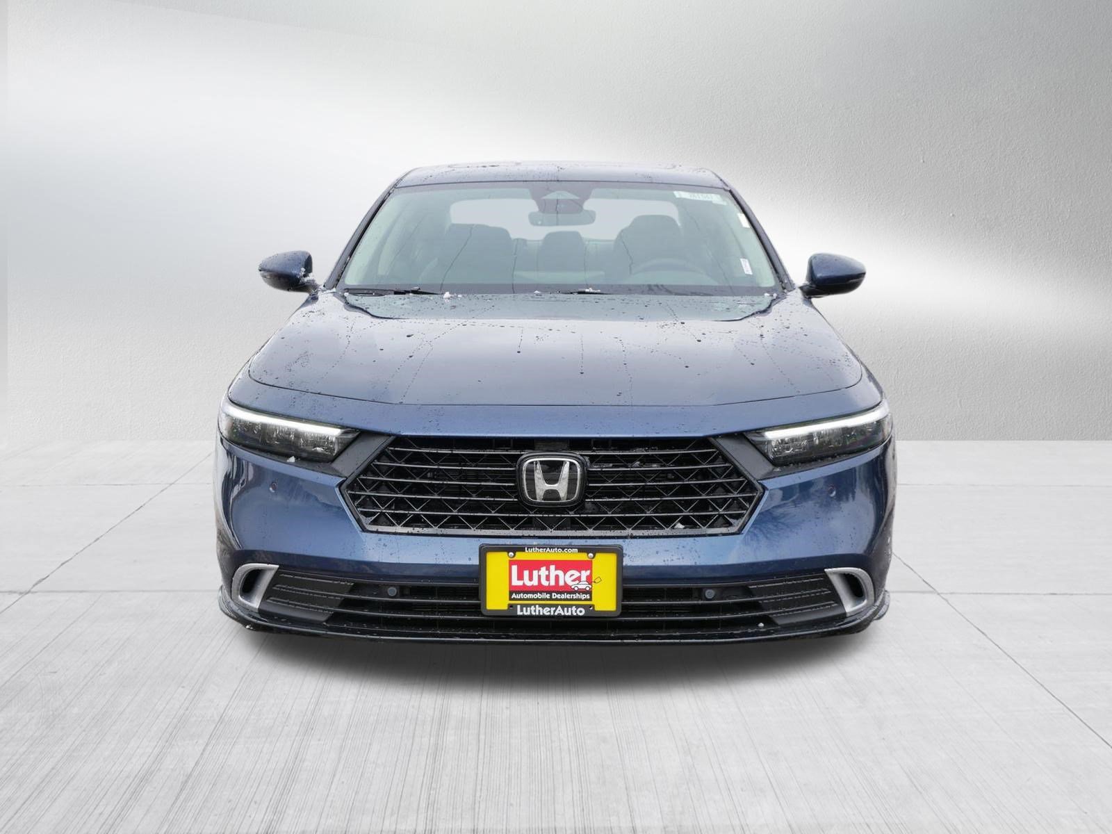 New 2026 Honda Accord Touring image 2