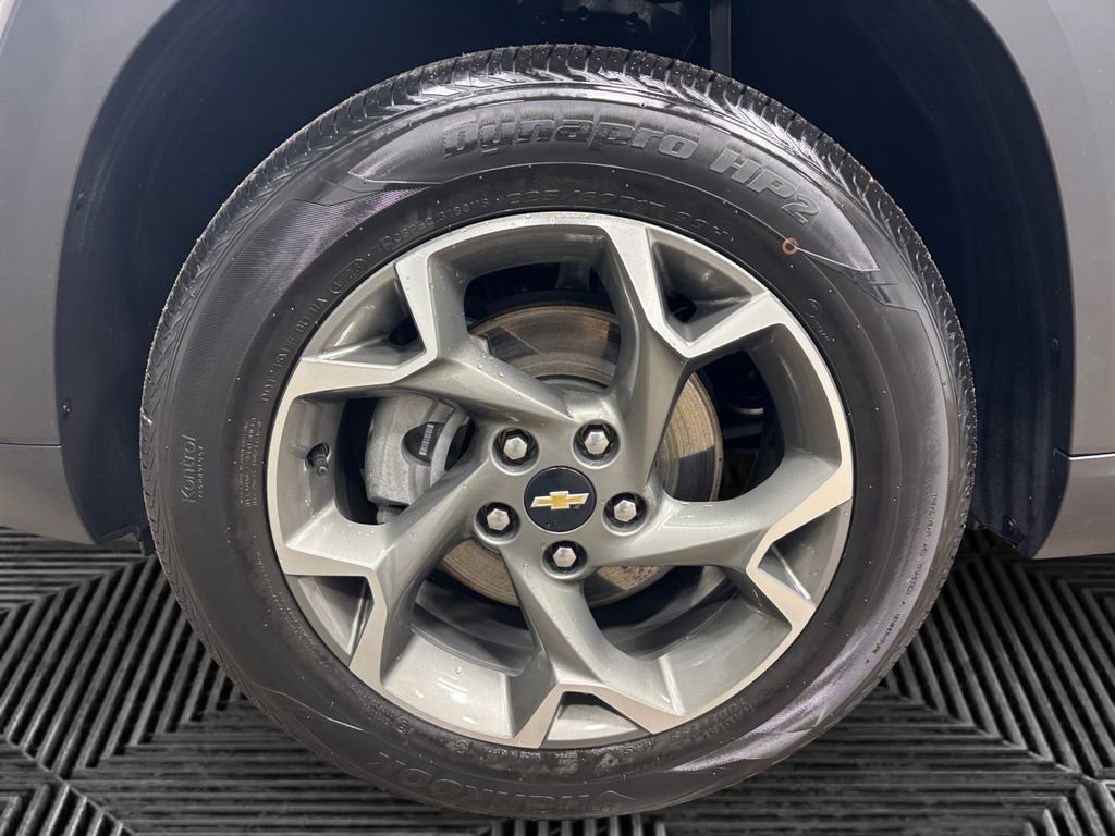 Used 2024 Chevrolet Trax LT w/ Driver Confidence Package FWD image 13