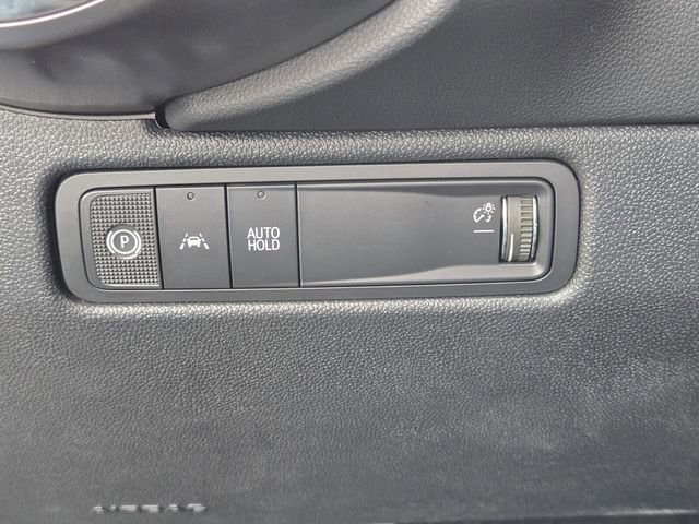 Certified 2026 Chevrolet Equinox EV LT image 32