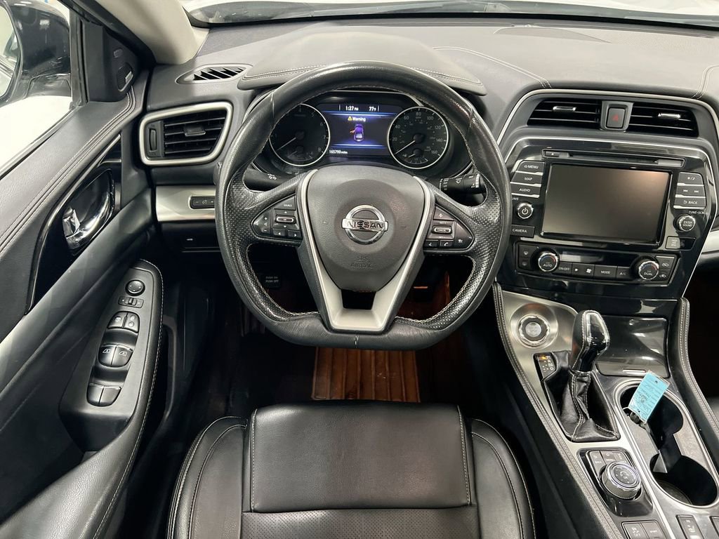 Used 2020 Nissan Maxima 3.5 SL w/ Floor Mat Group FWD image 11