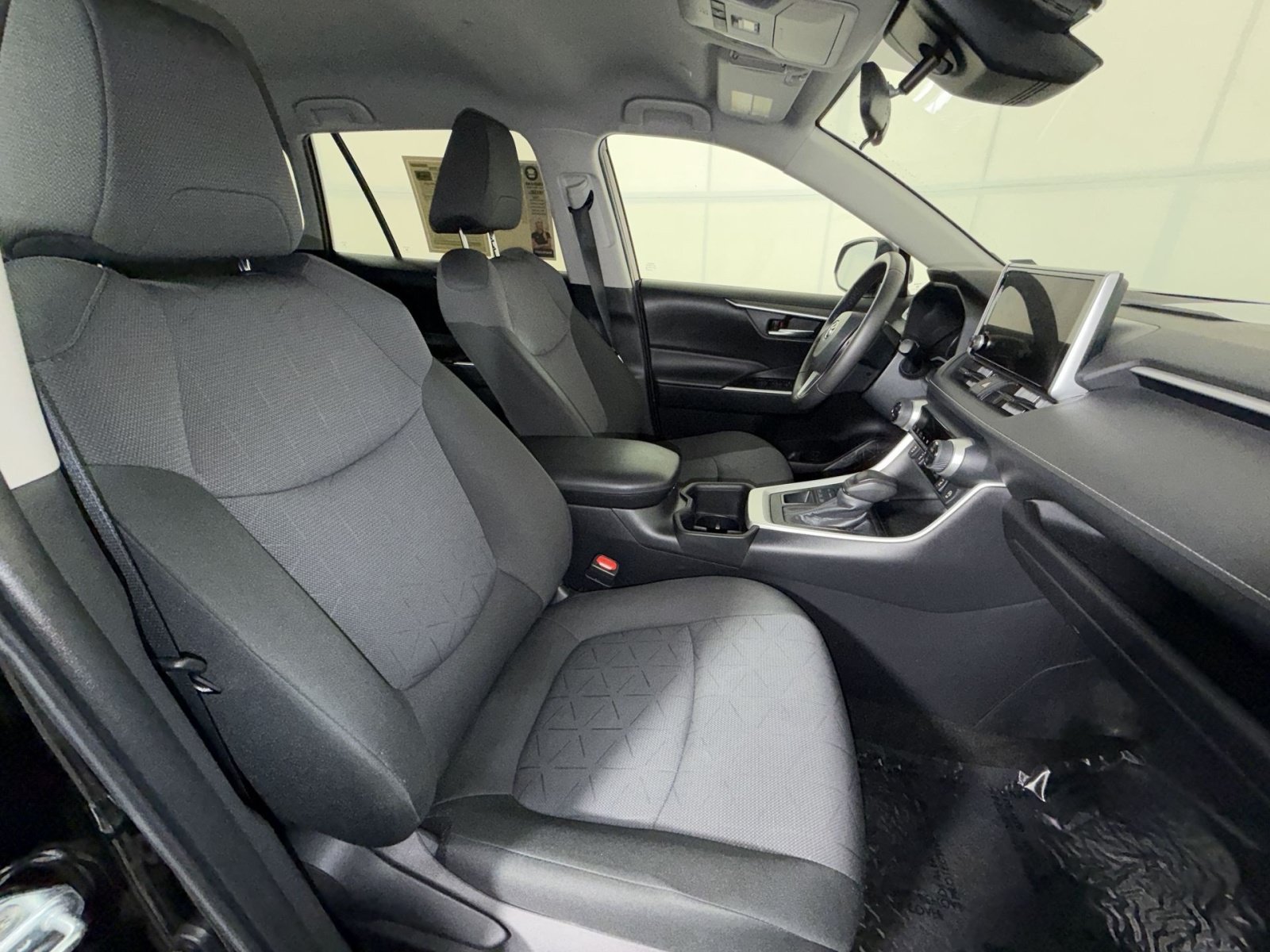 Used 2024 Toyota RAV4 XLE w/ Weather Package AWD/4WD image 26