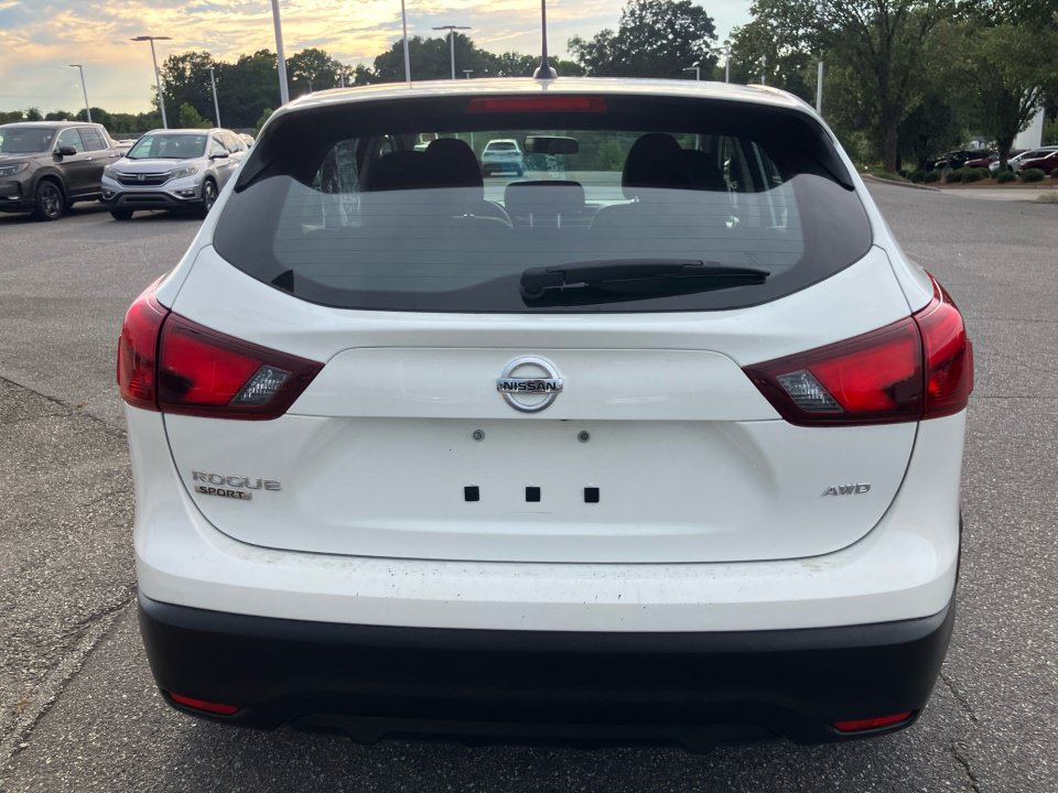 Used 2019 Nissan Rogue Sport S AWD/4WD image 18