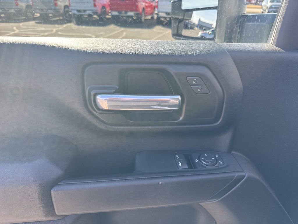 Used 2025 Chevrolet Silverado 2500 W/T w/ WT Convenience Package image 17
