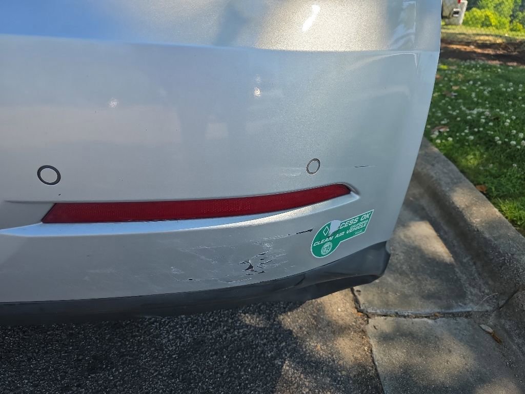 Used 2013 Chevrolet Volt Premium w/ Premium Trim Package FWD image 11