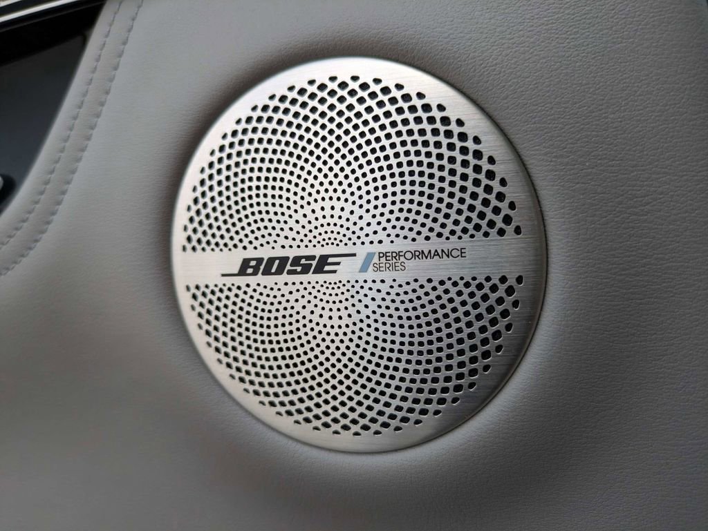 Used 2023 INFINITI QX50 Sensory image 21