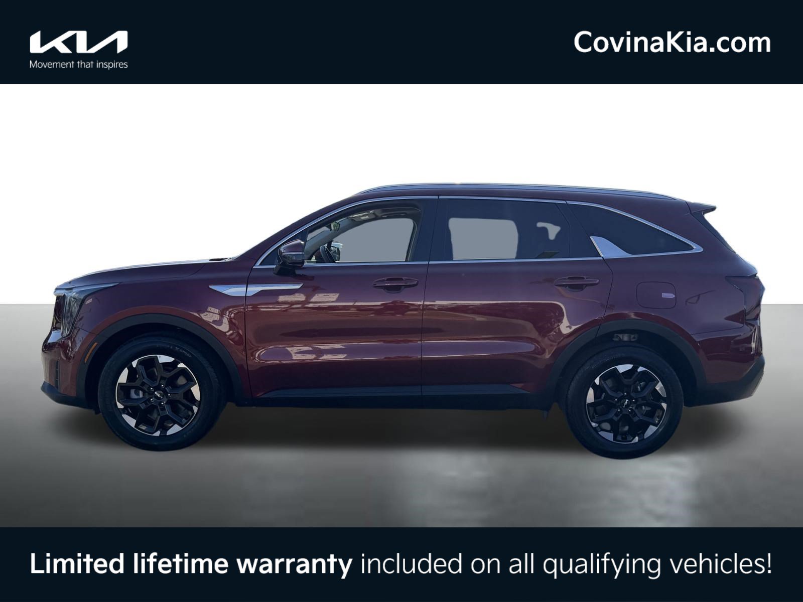 Certified 2025 Kia Sorento S w/ Panoramic Sunroof Package FWD image 5
