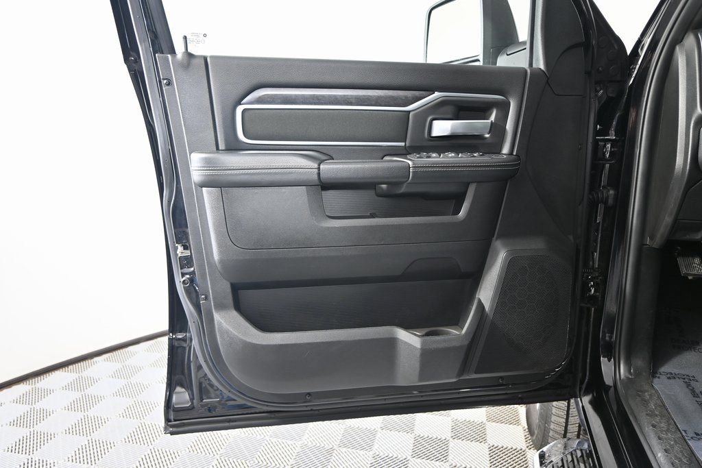 Used 2024 RAM 2500 Big Horn w/ Bed Utility Group image 18