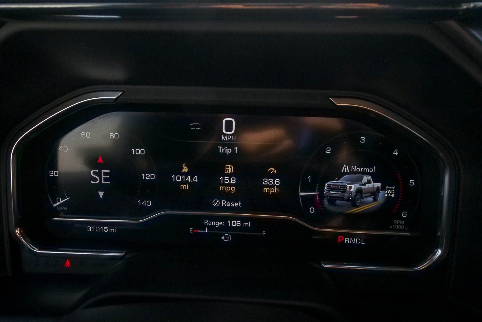 Used 2025 GMC Sierra 2500 AT4 image 22