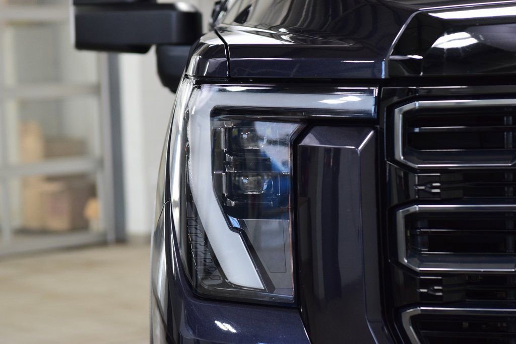 Used 2024 GMC Sierra 2500 AT4 w/ AT4 Premium Plus Package image 10