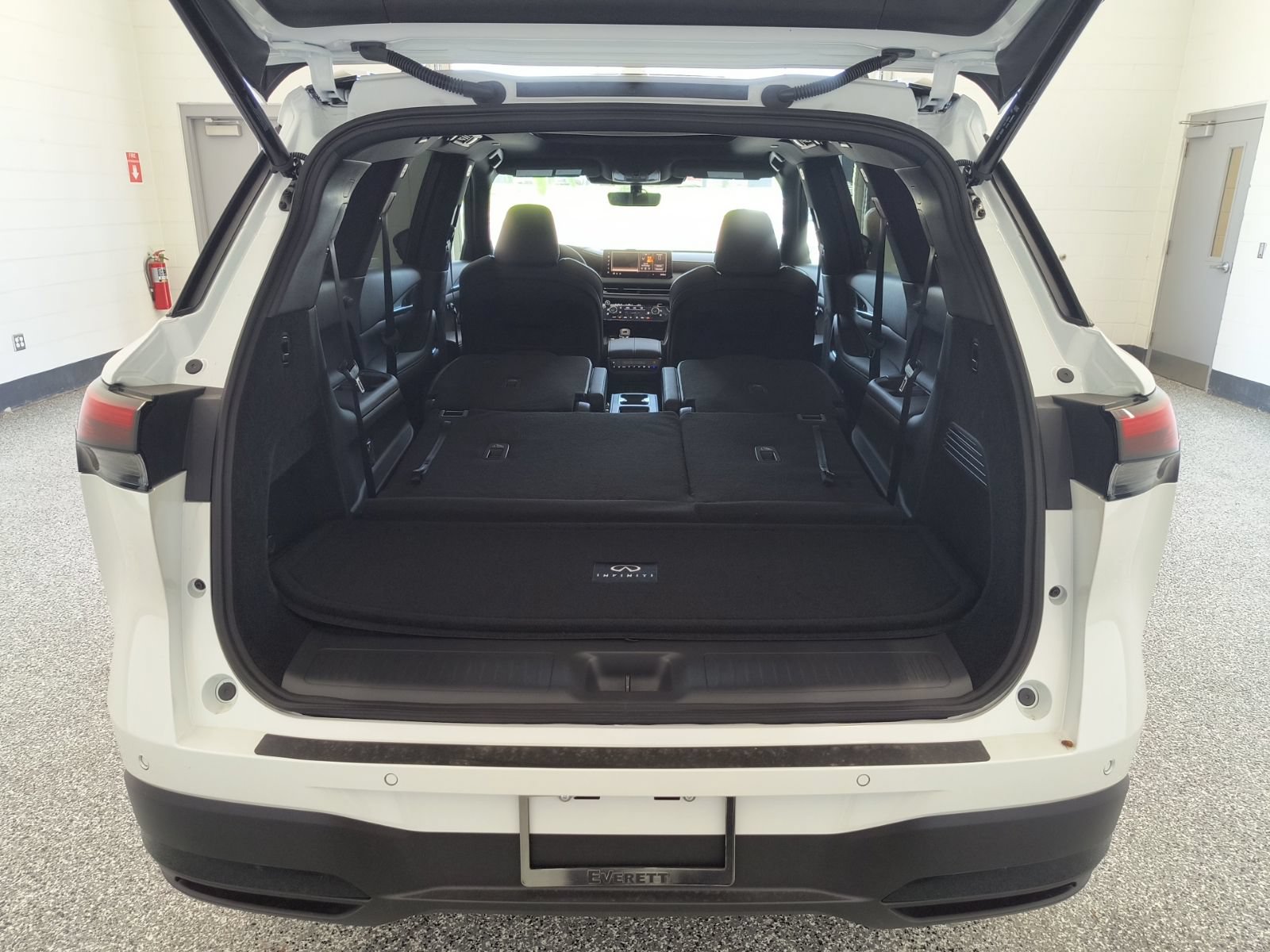 New 2027 INFINITI QX60 Sport w/ Dark Cargo Package AWD/4WD image 36