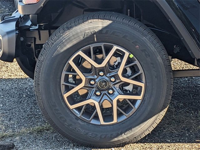 New 2025 Jeep Wrangler Sahara image 20