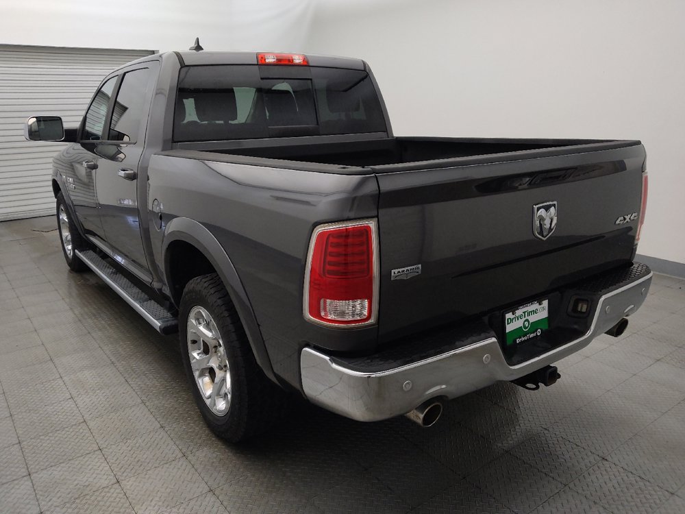 Used 2016 RAM 1500 Laramie w/ Convenience Group AWD/4WD image 5