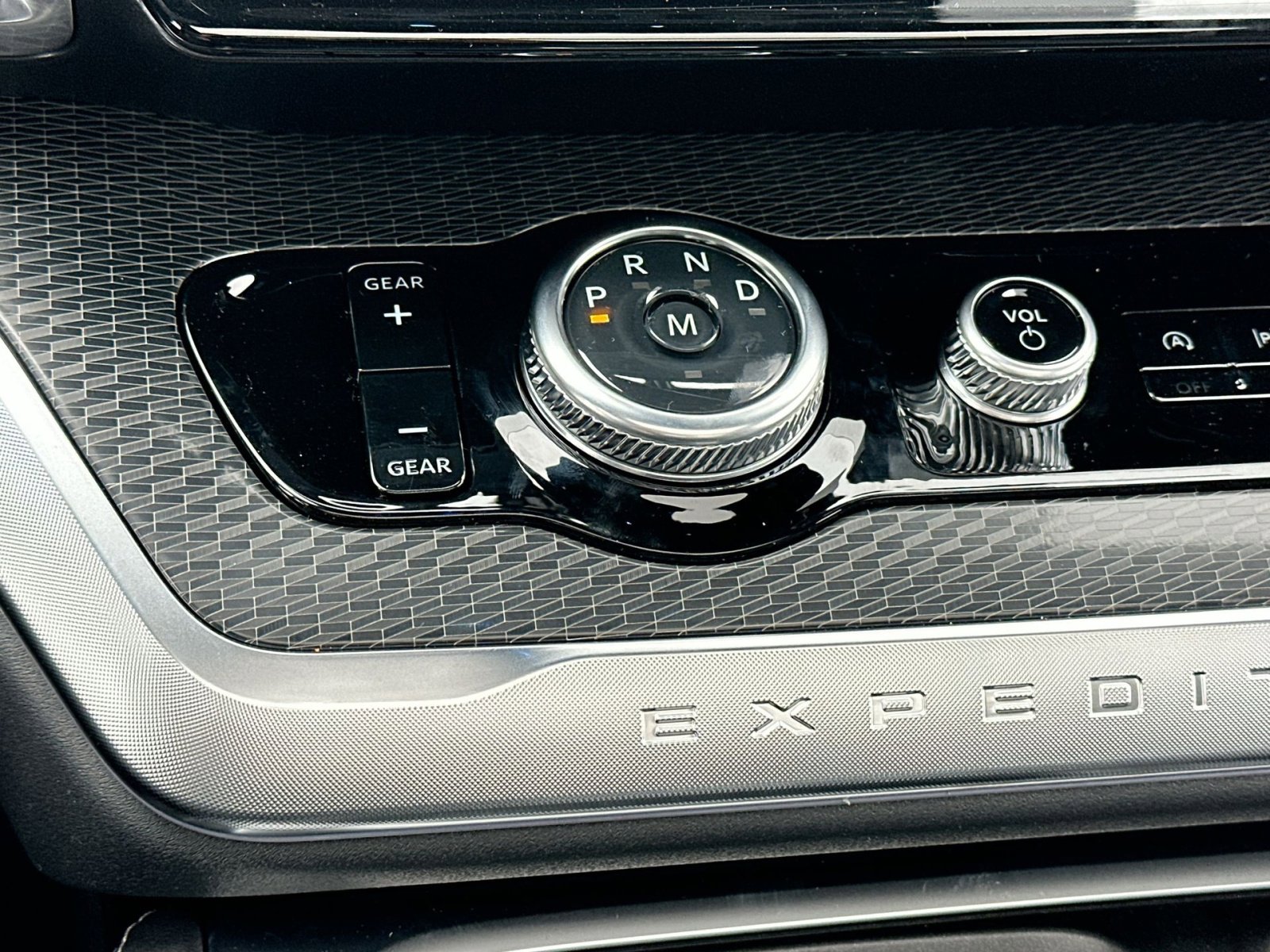 New 2026 Ford Expedition Max Platinum w/ Stealth Appearance Package image 26