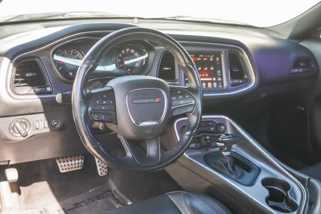 Used 2016 Dodge Challenger R/T Plus RWD image 12