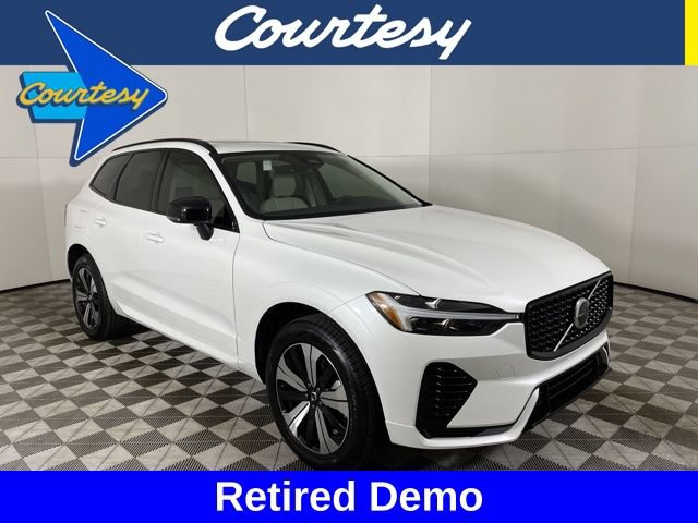 Certified 2025 Volvo XC60 T8 Core w/ Protection Package Premier AWD/4WD image 1