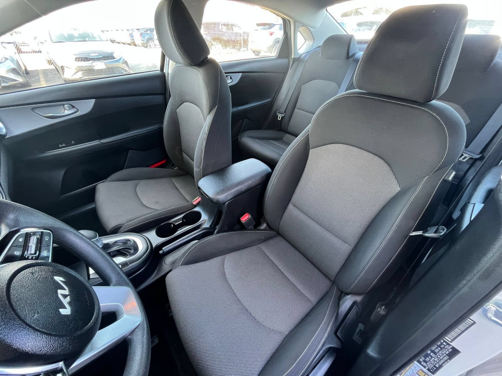 Used 2024 Kia Forte LXS FWD image 33