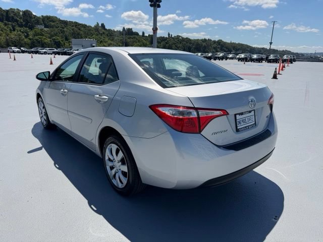 Used 2014 Toyota Corolla LE FWD image 5