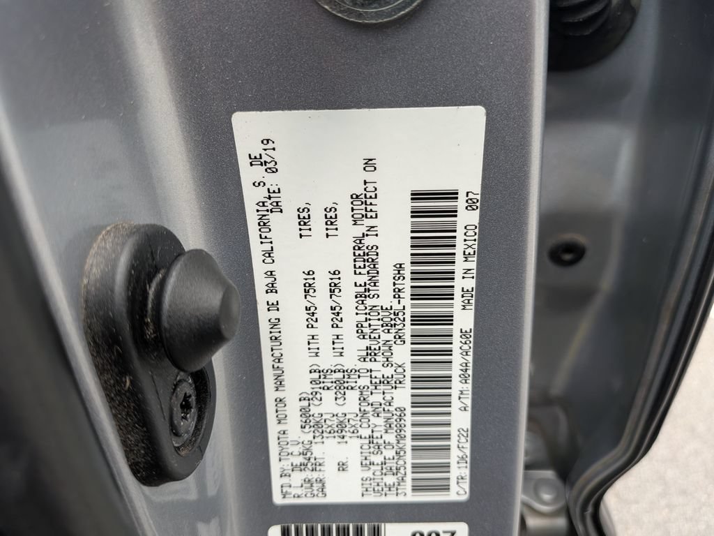 Used 2019 Toyota Tacoma SR5 RWD image 29