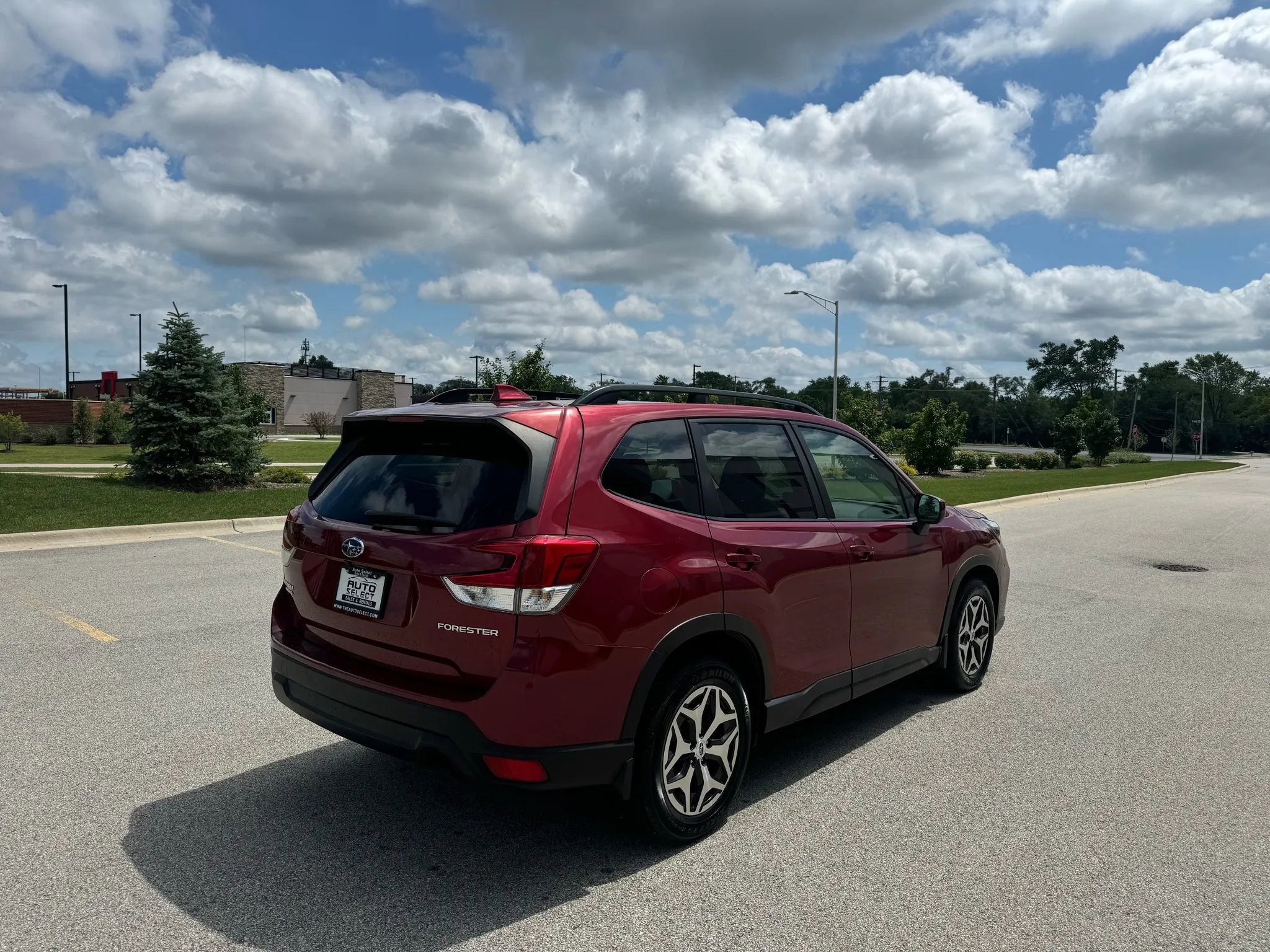 Used 2020 Subaru Forester Premium image 5