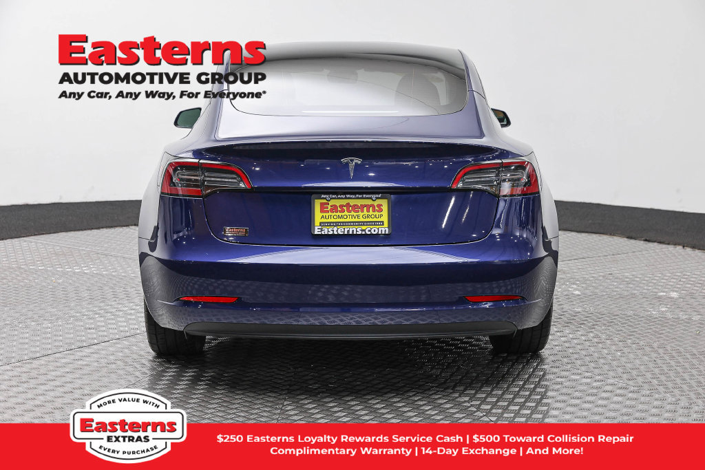 Used 2023 Tesla Model 3 Standard Range RWD image 7