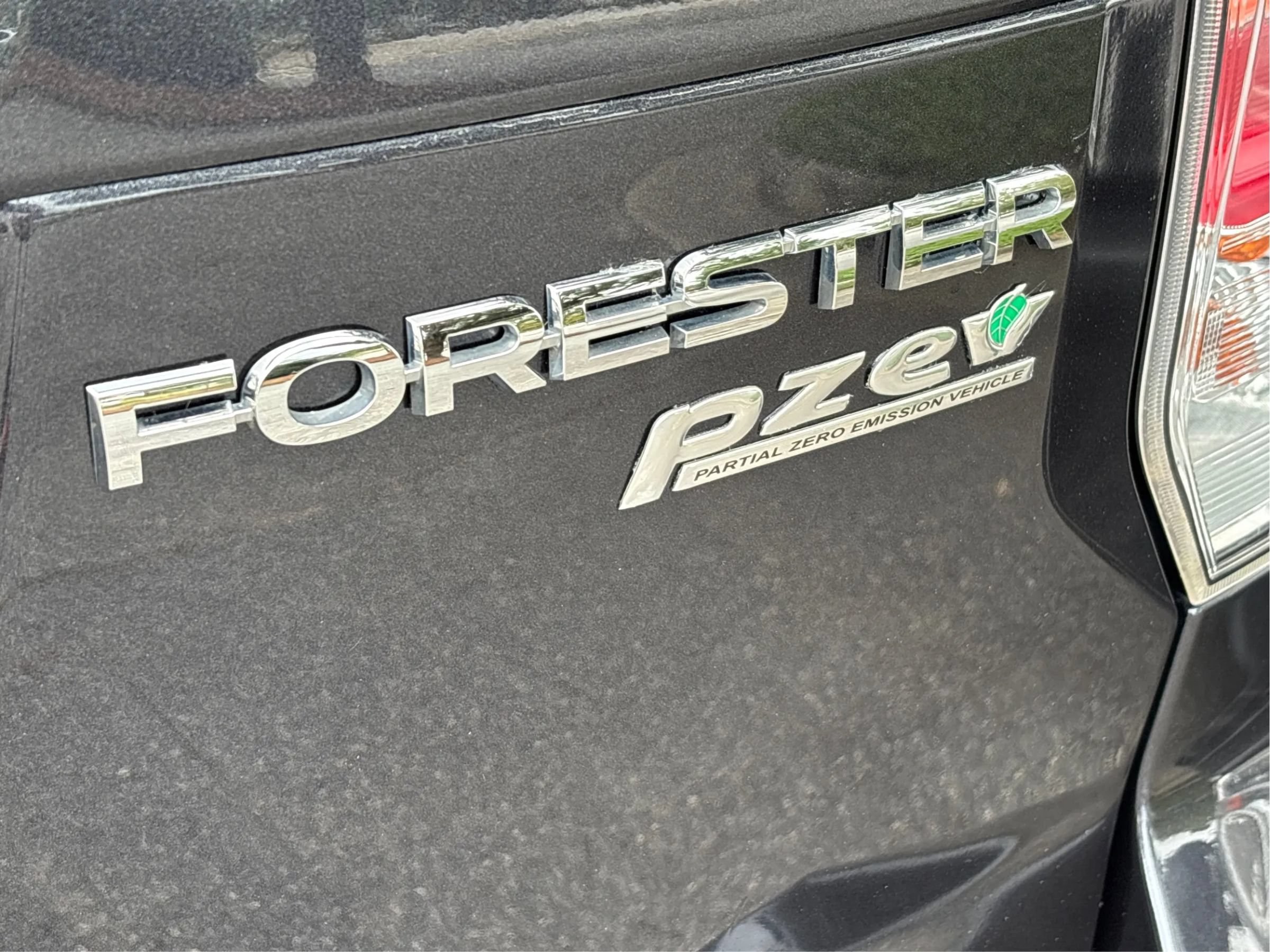Used 2017 Subaru Forester 2.5i Premium AWD/4WD image 52