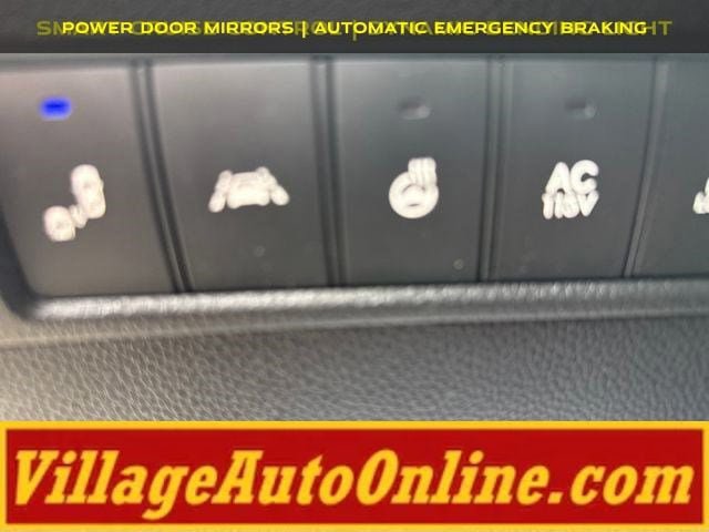 Used 2017 Hyundai Santa Fe Limited AWD/4WD image 17