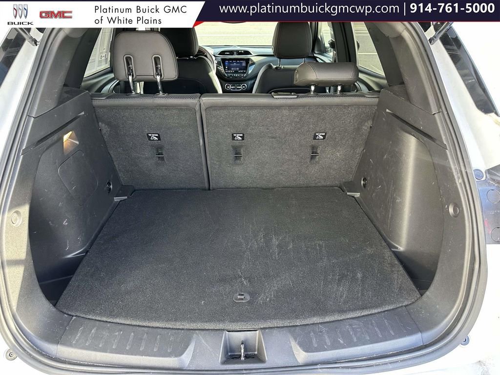 Used 2023 Chevrolet TrailBlazer RS w/ Convenience Package image 14