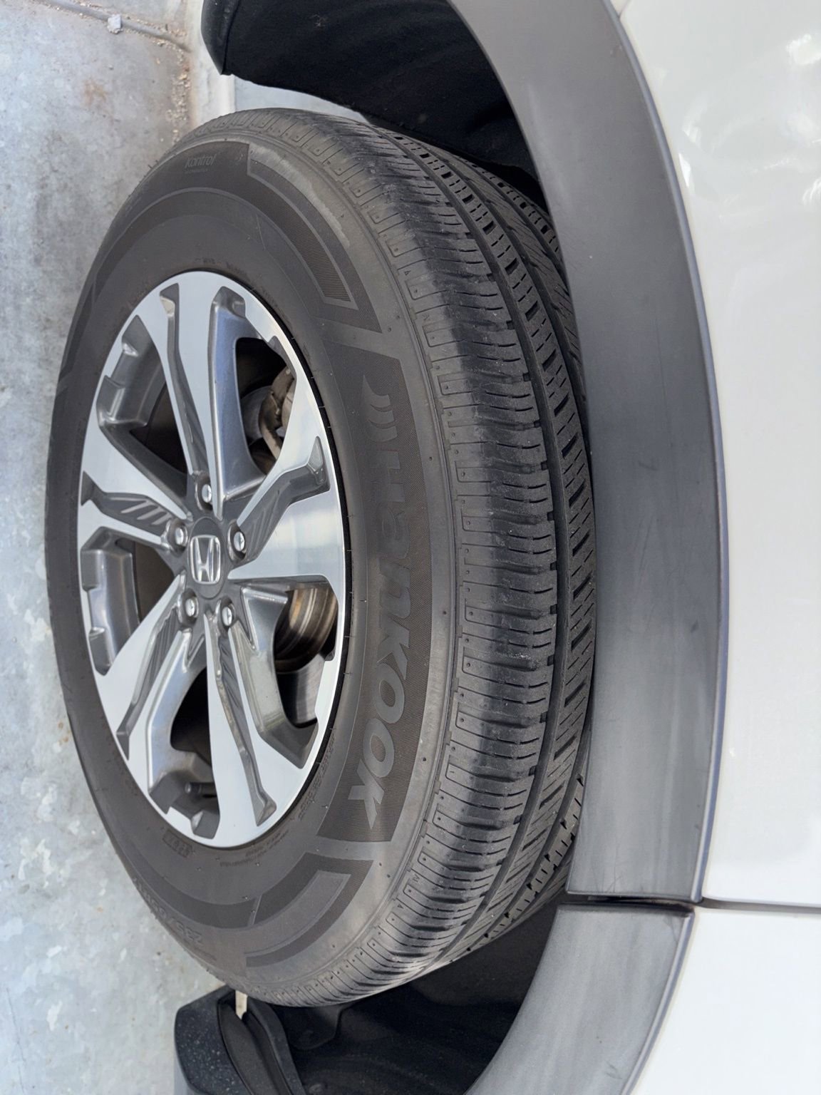 Used 2019 Honda CR-V LX image 11