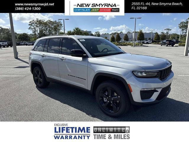 New 2025 Jeep Grand Cherokee Limited w/ Black Appearance Package