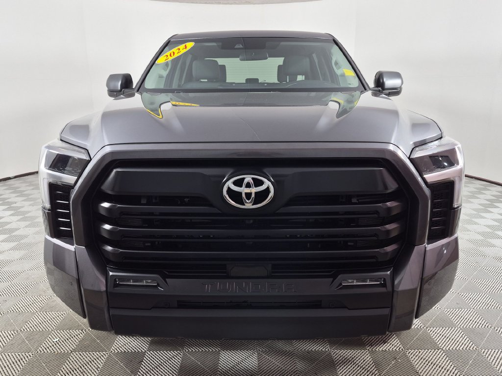 Used 2024 Toyota Tundra SR5 w/ SR5 Convenience Package AWD/4WD image 8