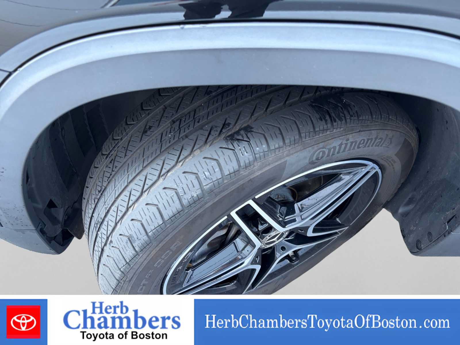 Used 2022 Mercedes-Benz GLB 250 4MATIC image 8