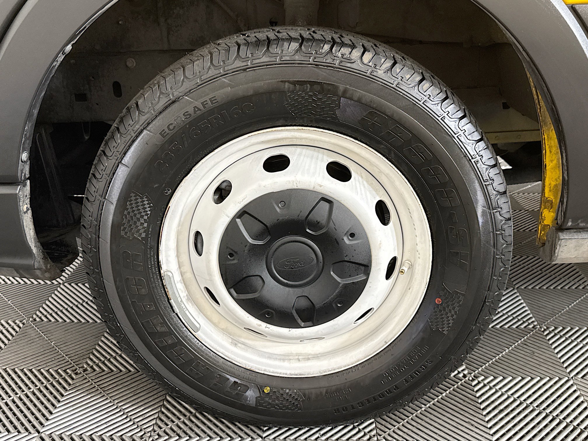 Used 2021 Ford Transit 250 Low Roof w/ Load Area Protection Package image 32